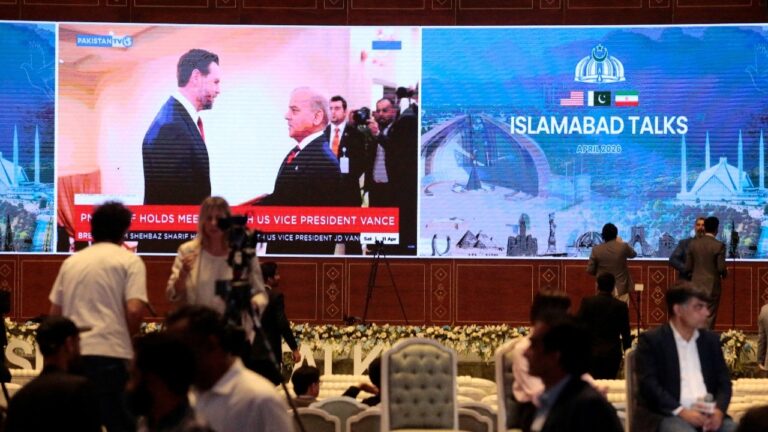 สหรัฐ อิหร่าน เจรจาที่ปากี